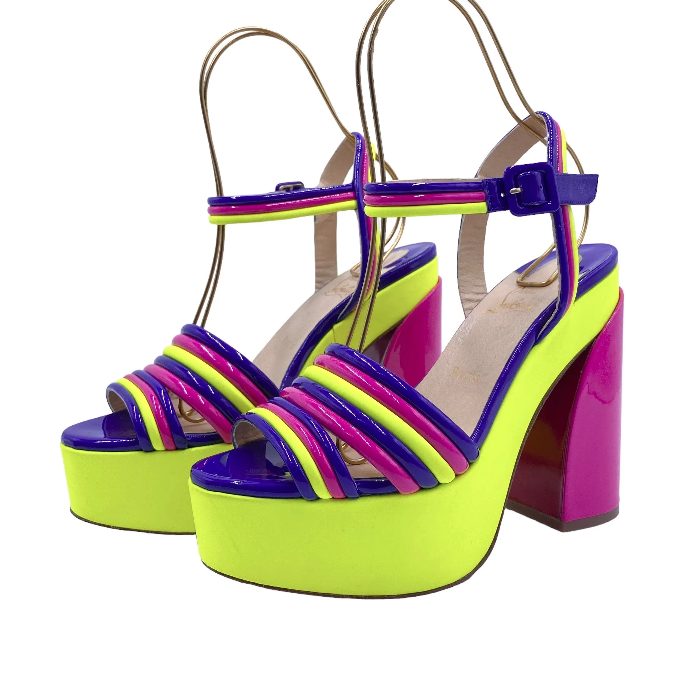 CHRISTIAN LOUBOUTIN MANOLA DISCO PATENT LEATHER HEELS EU 40/ UK 7